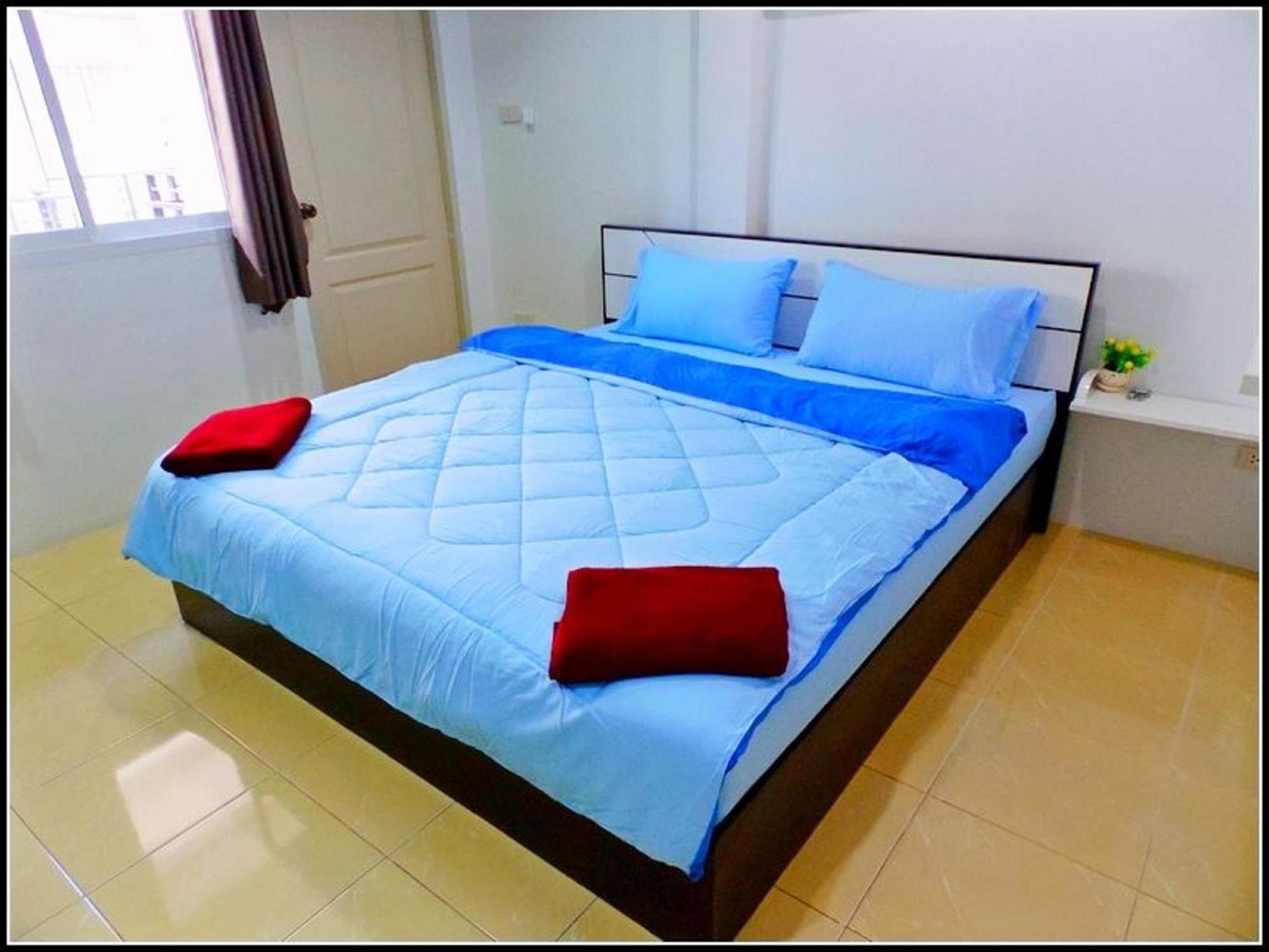 Retox Hotel Pattaya Esterno foto